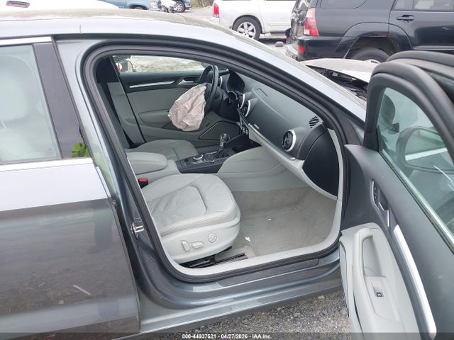 Продажа на аукционе авто 2015 Audi A3 2.0t Premium, vin: WAUEFGFF0F1056996, номер лота: 44937521