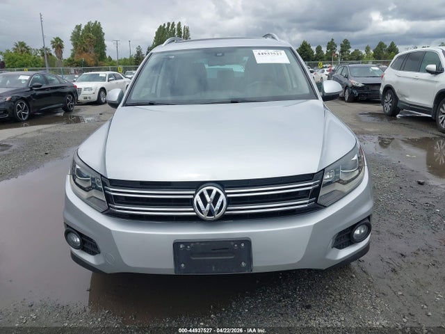 WVGAV7AX3GW551195 Volkswagen TIGUAN SE