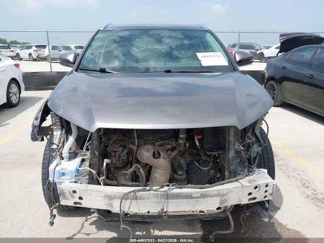 Toyota Highlander Xle 2018 5TDKZRFH6JS541004 Image 13