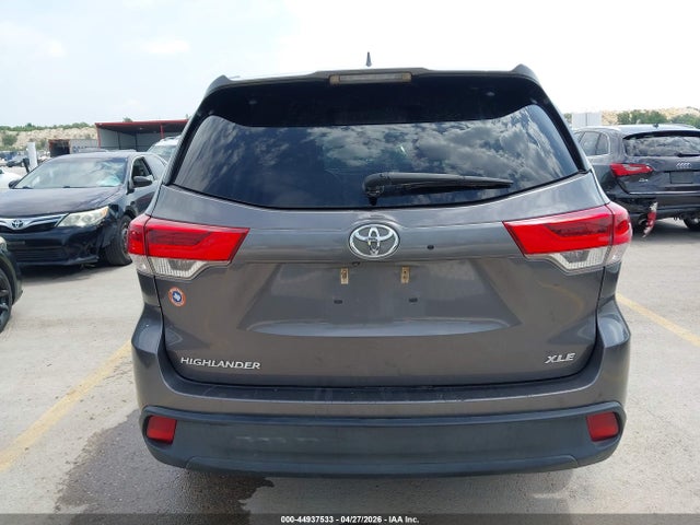 Toyota Highlander Xle 2018 5TDKZRFH6JS541004 Image 17