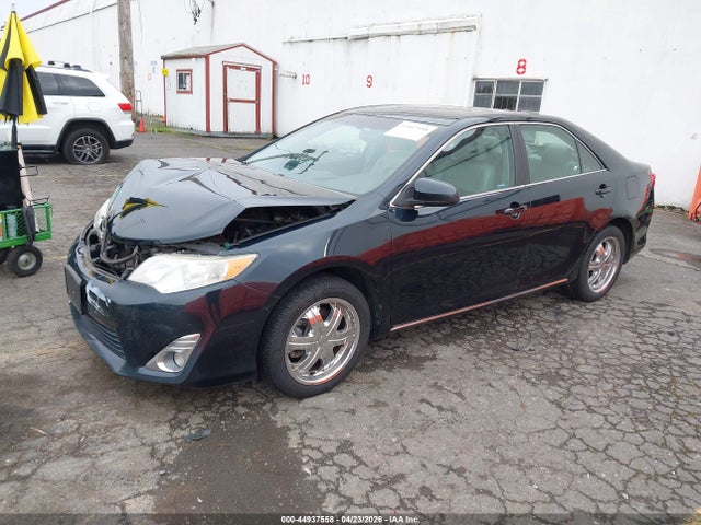 2013 Toyota Camry Xle V6 მანქანა იყიდება აუქციონზე, vin: 4T1BK1FK3DU533715, აუქციონის ნომერი: 44937558