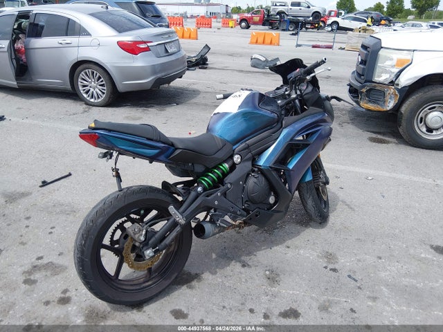 Продажа на аукционе авто 2015 Kawasaki Ex650 E, vin: JKAEXEE16FDA18808, номер лота: 44937568