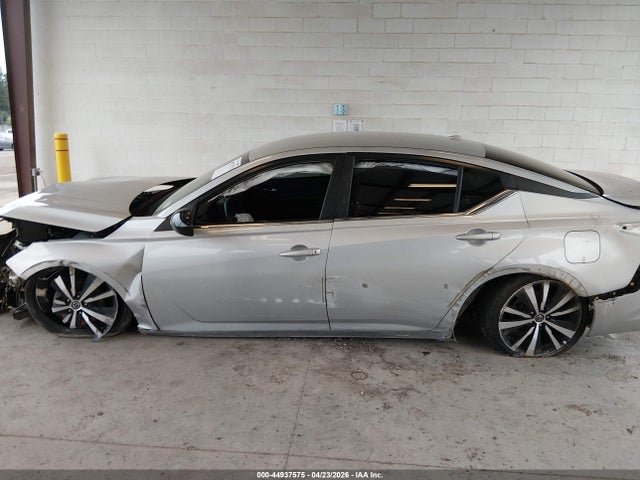 Nissan Altima Sr Fwd 2022 1N4BL4CV2NN302372 Image 15