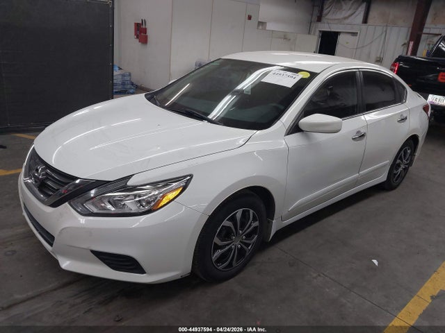 1N4AL3AP0HC156788 Nissan Altima 2.5 S