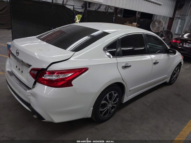 1N4AL3AP0HC156788 Nissan Altima 2.5 S