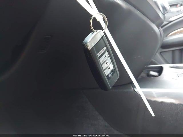 Продажа на аукционе авто 2018 Acura Mdx Advance   Entertainment Pkgs, vin: 5J8YD4H97JL011354, номер лота: 44937603