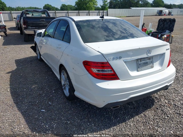 Aukcja sprzedaży 2014 Mercedes-benz C 300 Sport 4matic, vin: WDDGF8AB5ER317812, numer aukcji: 44937618