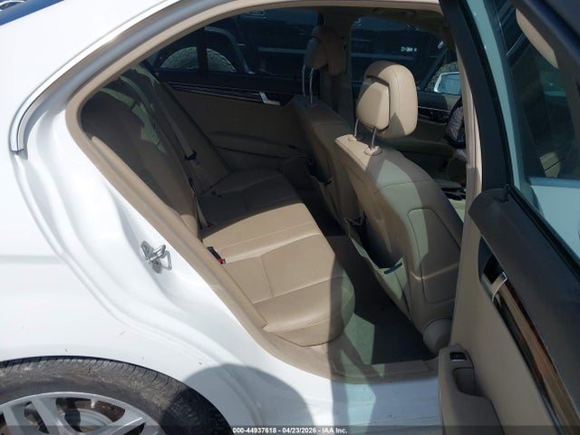 Aukcja sprzedaży 2014 Mercedes-benz C 300 Sport 4matic, vin: WDDGF8AB5ER317812, numer aukcji: 44937618
