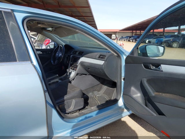 44937655 :رقم المزاد ، 1VWBN7A39DC056290 vin ، 2013 Volkswagen Passat 2.0l Tdi Se مزاد بيع