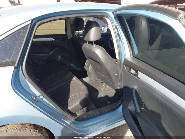 44937655 :رقم المزاد ، 1VWBN7A39DC056290 vin ، 2013 Volkswagen Passat 2.0l Tdi Se مزاد بيع