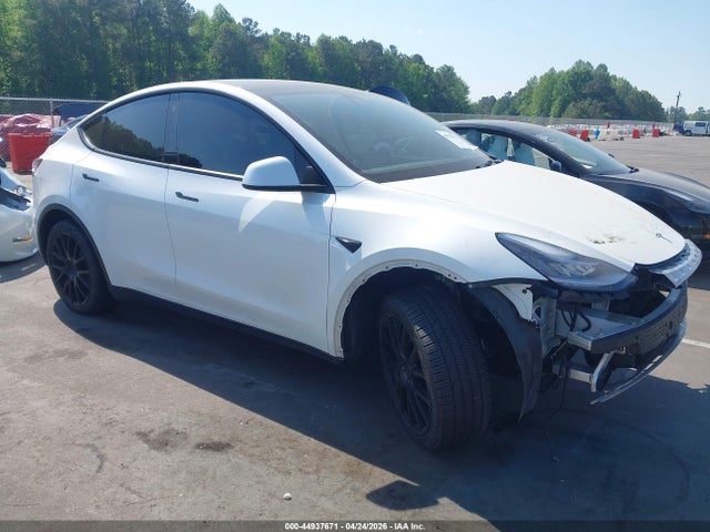 Продаж на аукціоні авто 2021 Tesla Model Y Long Range Dual Motor All-wheel Drive, vin: 5YJYGDEE5MF240520, номер лоту: 44937671