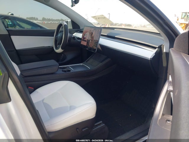 Aukcja sprzedaży 2021 Tesla Model Y Long Range Dual Motor All-wheel Drive, vin: 5YJYGDEE5MF240520, numer aukcji: 44937671
