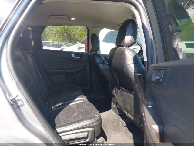 44937725 :رقم المزاد ، 1FMCU0H63NUA65463 vin ، 2022 Ford Escape Sel مزاد بيع