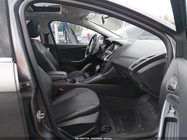 Ford Focus Titanium 2014 1FADP3N26EL186079 Image 5