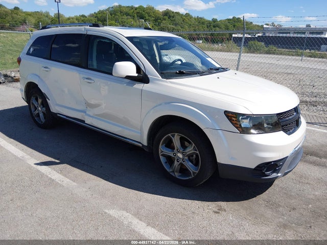 44937742 :رقم المزاد ، 3C4PDDGG2HT703692 vin ، 2017 Dodge Journey Crossroad Plus Awd مزاد بيع
