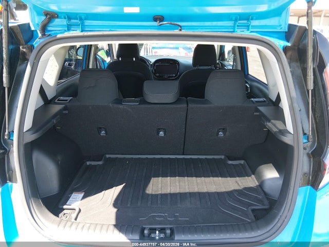 2023 Kia Soul Ex მანქანა იყიდება აუქციონზე, vin: KNDJ33AUXP7216521, აუქციონის ნომერი: 44937757