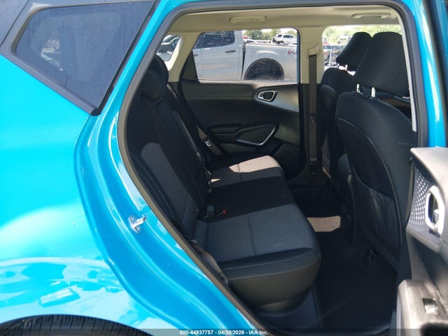 2023 Kia Soul Ex მანქანა იყიდება აუქციონზე, vin: KNDJ33AUXP7216521, აუქციონის ნომერი: 44937757