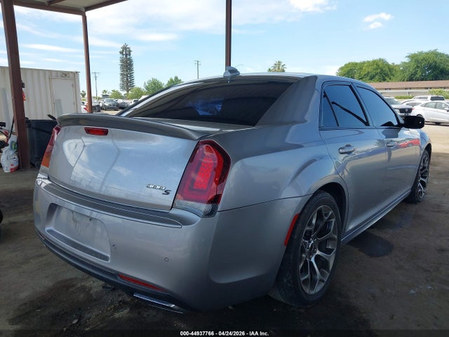 2C3CCABG2JH240057 Chrysler 300 300s