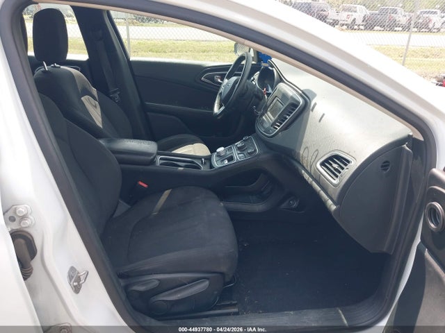 2015 Chrysler 200 Limited მანქანა იყიდება აუქციონზე, vin: 1C3CCCAB5FN616850, აუქციონის ნომერი: 44937780