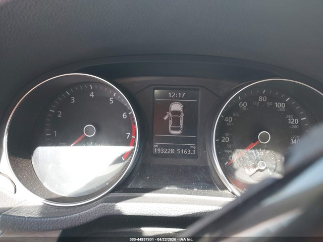 44937801 :رقم المزاد ، 1VWBT7A31HC037843 vin ، 2017 Volkswagen Passat 1.8t Se مزاد بيع
