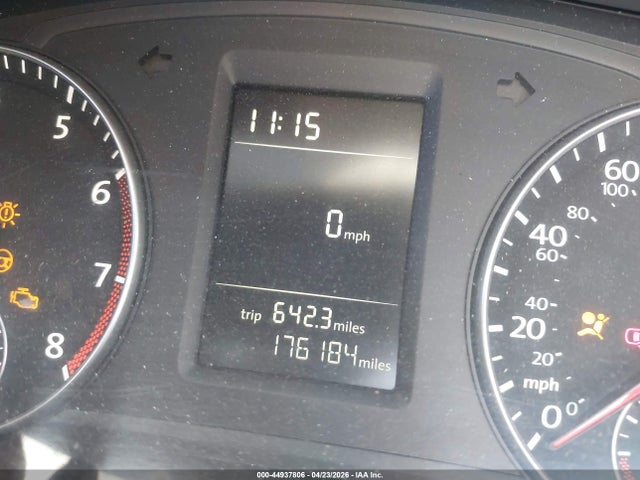 1VWAT7A30EC091450 Volkswagen Passat 1.8t S