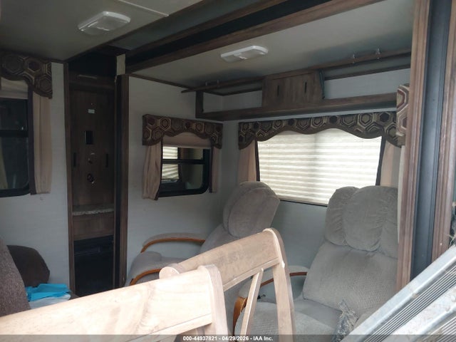 44937821 :رقم المزاد ، 4YDF29R26FV505465 vin ، 2015 Keystone Rv Cougar مزاد بيع