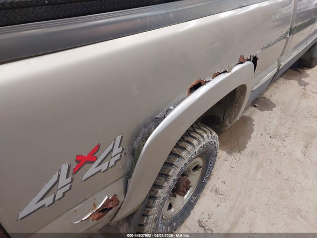 Продажа на аукционе авто 2002 Gmc Sierra 2500hd Sle, vin: 1GTHK29U02Z216329, номер лота: 44937892