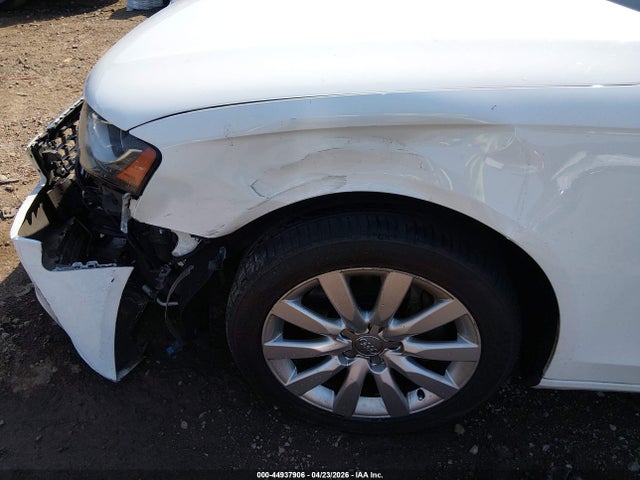 Aukcja sprzedaży 2012 Audi A4 2.0t Premium, vin: WAUBFAFL1CN015402, numer aukcji: 44937906