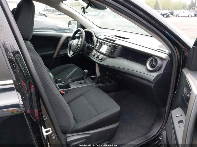 Toyota RAV4 LE 2017 2T3ZFREV0HW326497 Image 17