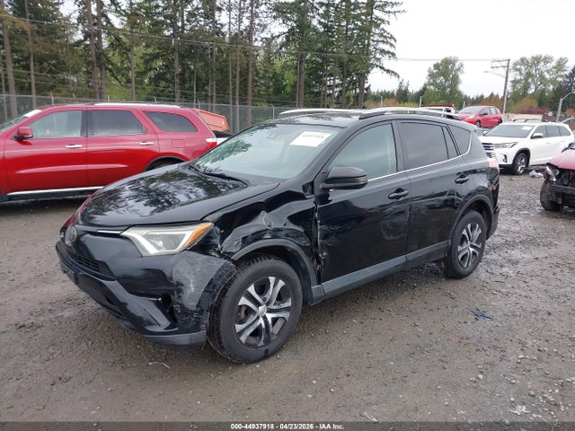 Toyota RAV4 LE 2017 2T3ZFREV0HW326497 Image 2