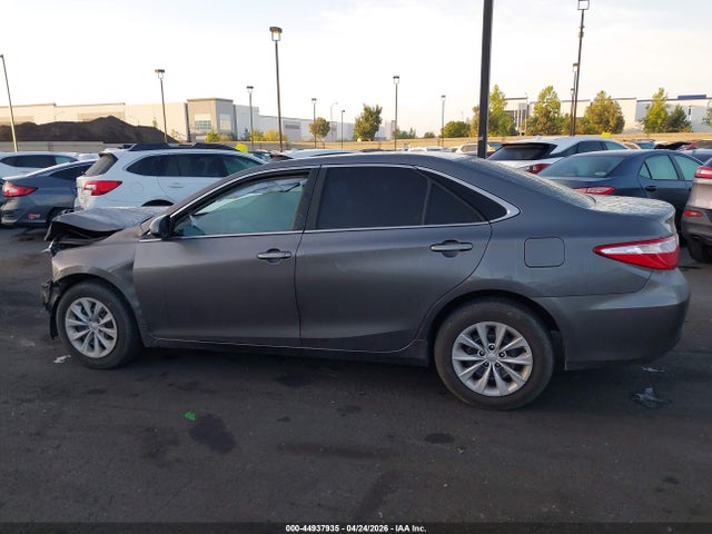 Toyota CAMRY LE 2015 4T4BF1FK2FR481037 Image 14