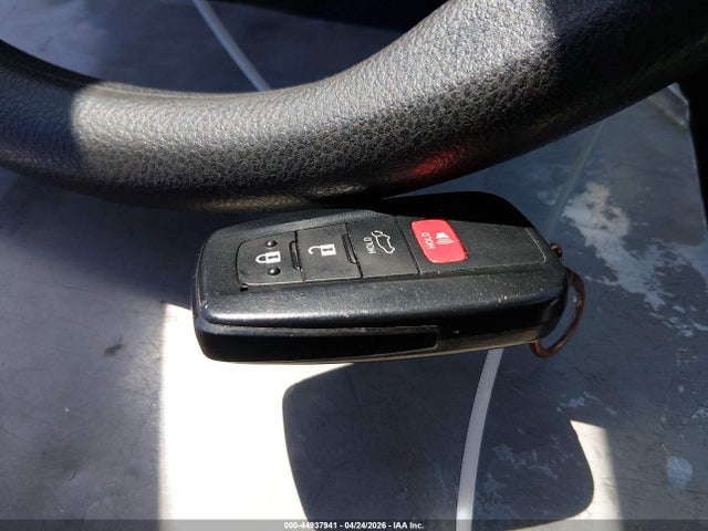 Toyota Rav4 Xle 2022 2T3W1RFV0NC194497 Image 11