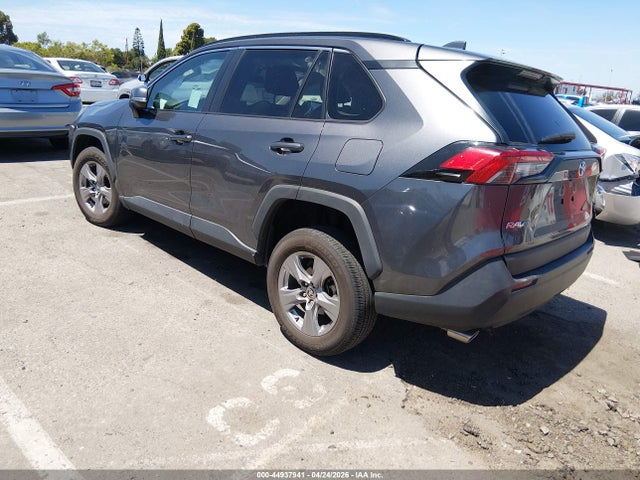 Toyota Rav4 Xle 2022 2T3W1RFV0NC194497 Image 3