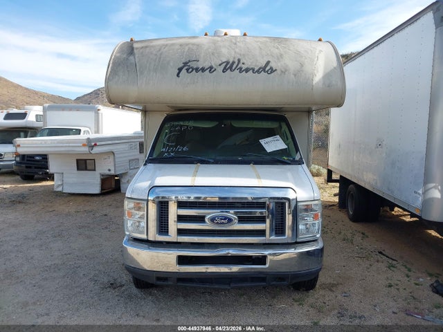 Ford E-450 Cutaway 2016 1FDXE4FS3GDC25639 Image 14
