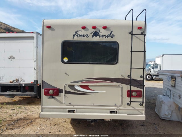 Ford E-450 Cutaway 2016 1FDXE4FS3GDC25639 Image 17