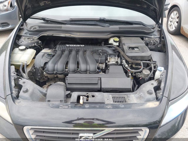 44937949 :رقم المزاد ، YV1382MW0A2568636 vin ، 2010 Volvo V50 2.4i مزاد بيع