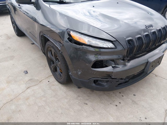 1C4PJLCB1FW722996 Jeep Cherokee Latitude Altitude