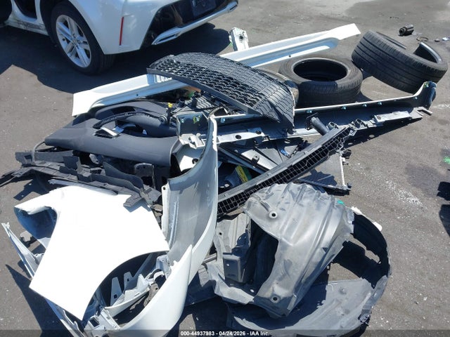 Toyota COROLLA SE 2019 JTNK4RBE8K3020407 Image 18