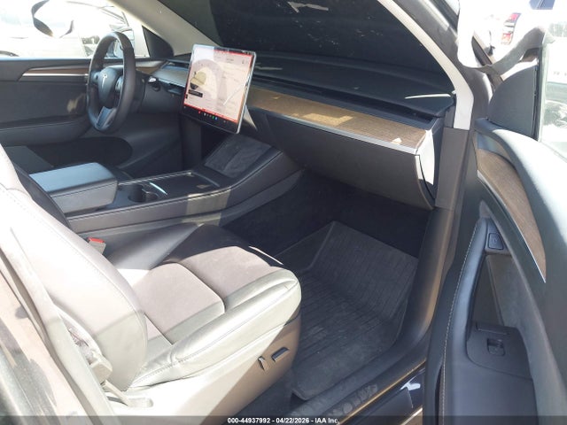 44937992 :رقم المزاد ، 7SAYGAEE3PF902150 vin ، 2023 Tesla Model Y Awd/long Range Dual Motor All-wheel Drive مزاد بيع