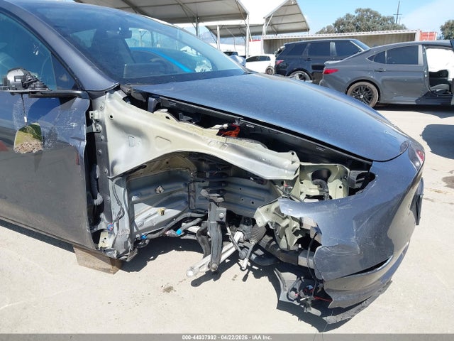 44937992 :رقم المزاد ، 7SAYGAEE3PF902150 vin ، 2023 Tesla Model Y Awd/long Range Dual Motor All-wheel Drive مزاد بيع