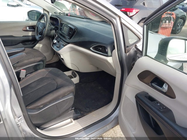 Продаж на аукціоні авто 2017 Chrysler Pacifica Lx, vin: 2C4RC1CG2HR823740, номер лоту: 44937995