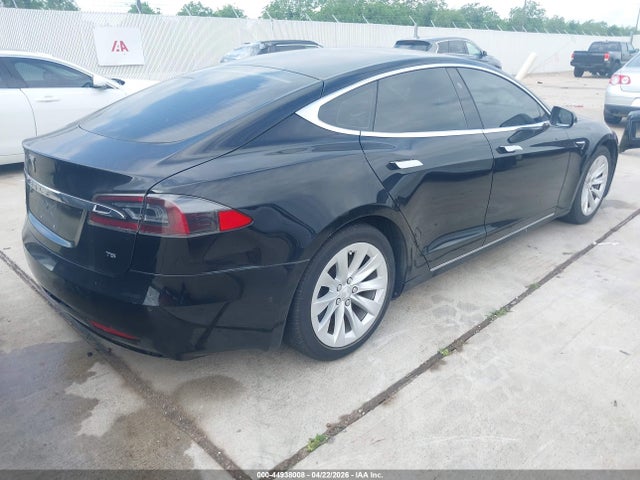 Aukcja sprzedaży 2017 Tesla Model S 60/75, vin: 5YJSA1E11HF214876, numer aukcji: 44938008