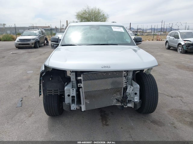 1C4RJHBG3P8766555 Jeep Grand Cherokee Limited 4x4
