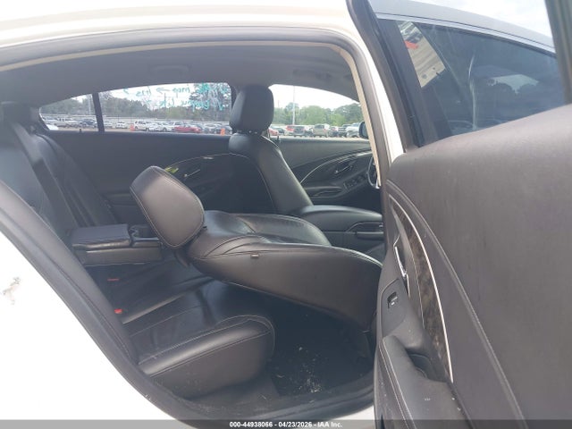 44938066 :رقم المزاد ، 1G4GB5GR0FF322410 vin ، 2015 Buick Lacrosse Leather مزاد بيع