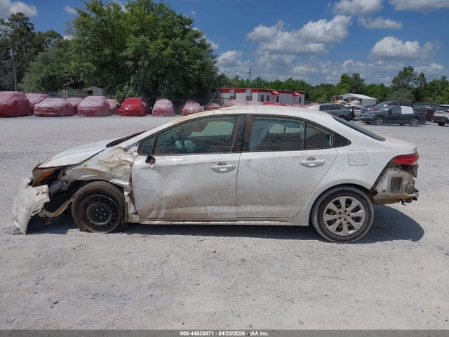 5YFB4MDEXTP389511 Toyota COROLLA LE