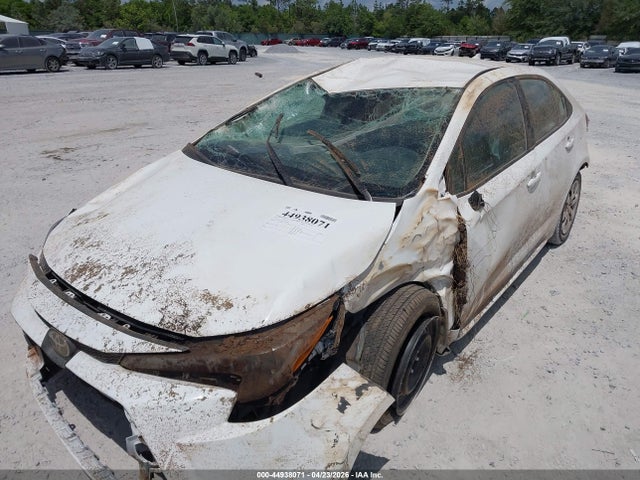 5YFB4MDEXTP389511 Toyota COROLLA LE