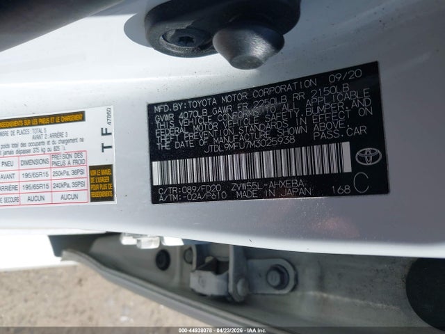 JTDL9MFU7M3025938 Toyota Prius Le Awd-e