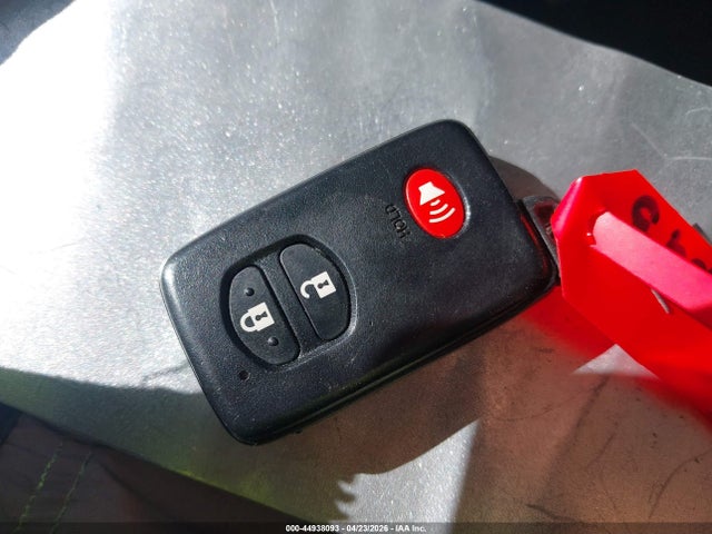 Продаж на аукціоні авто 2015 Toyota Prius Four, vin: JTDKN3DU6F1910604, номер лоту: 44938093