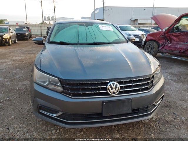 Продаж на аукціоні авто 2016 Volkswagen Passat 1.8t S, vin: 1VWAT7A36GC036178, номер лоту: 44938098