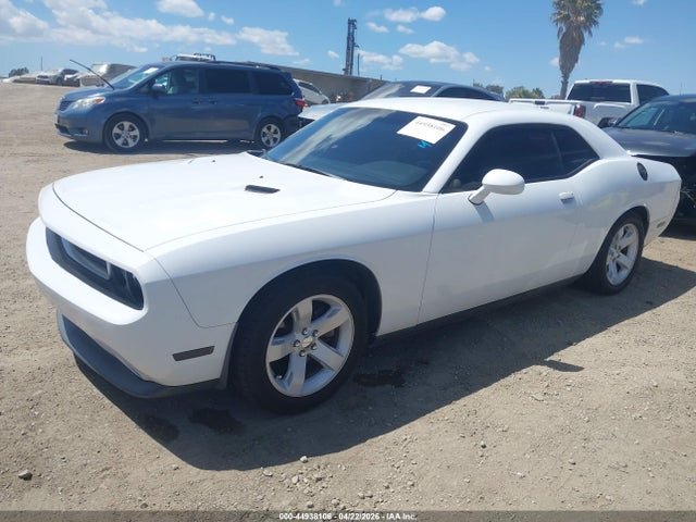 Продажа на аукционе авто 2013 Dodge Challenger Sxt, vin: 2C3CDYAG2DH645718, номер лота: 44938106